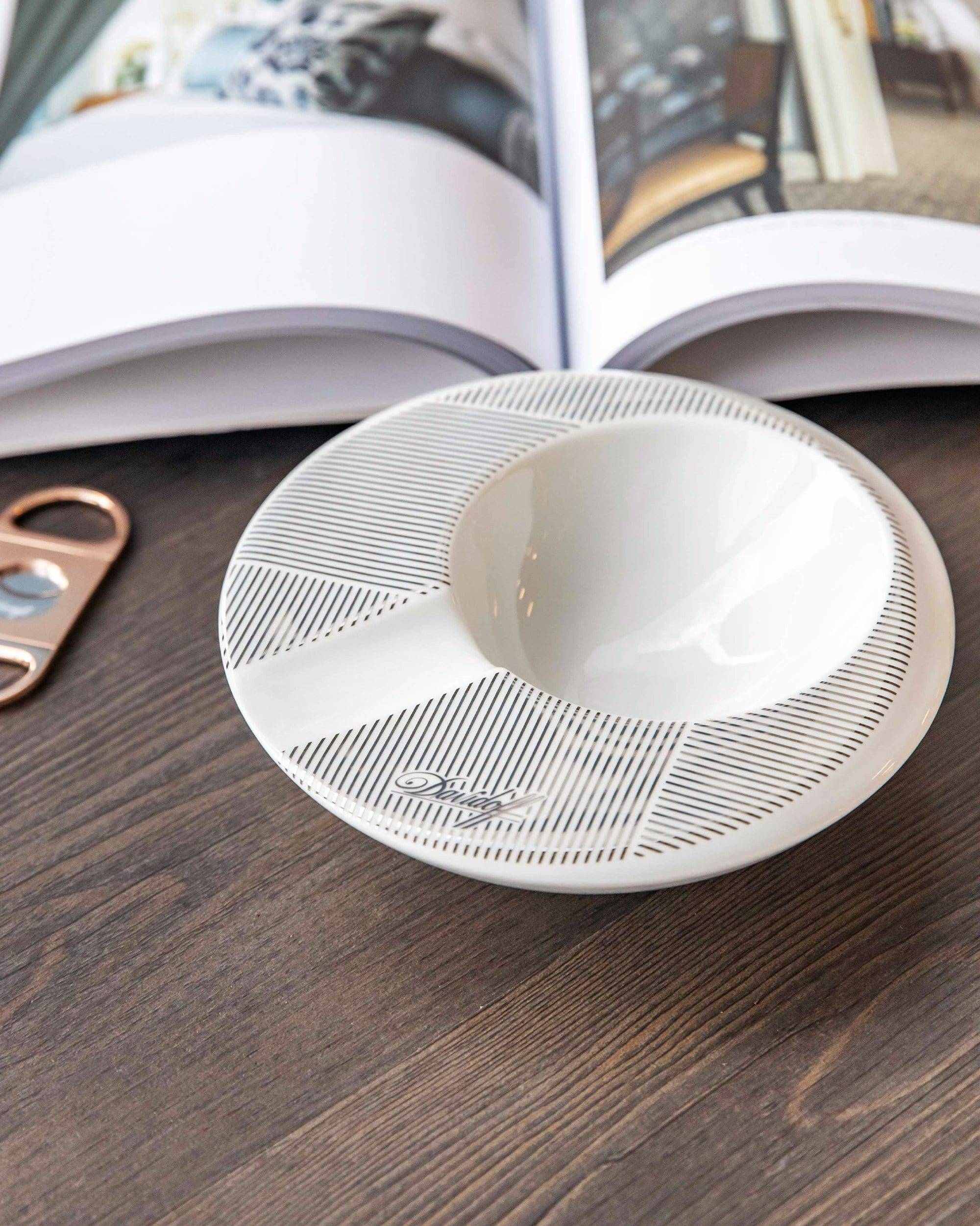 Davidoff Porcelain Round Ashtray (1 Cigar)