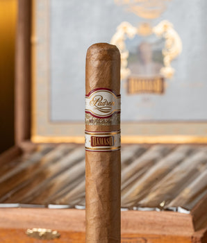 Padrón Dámaso No. 15 - Toro