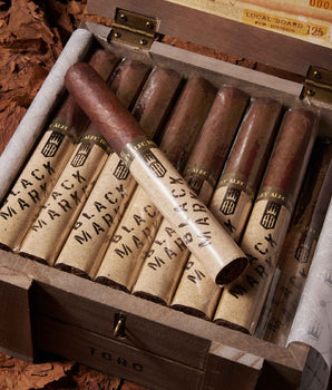 Alec Bradley Black Market Toro