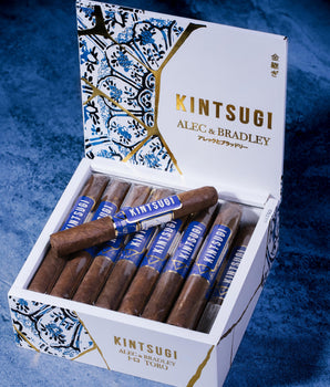 亚历克斯·布拉德利金杉托罗型