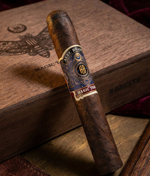Alec Bradley Magic Toast Robusto