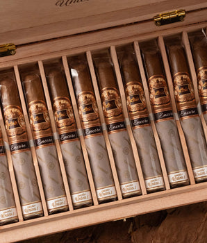 E.P. 卡里略Encore Edición Unica