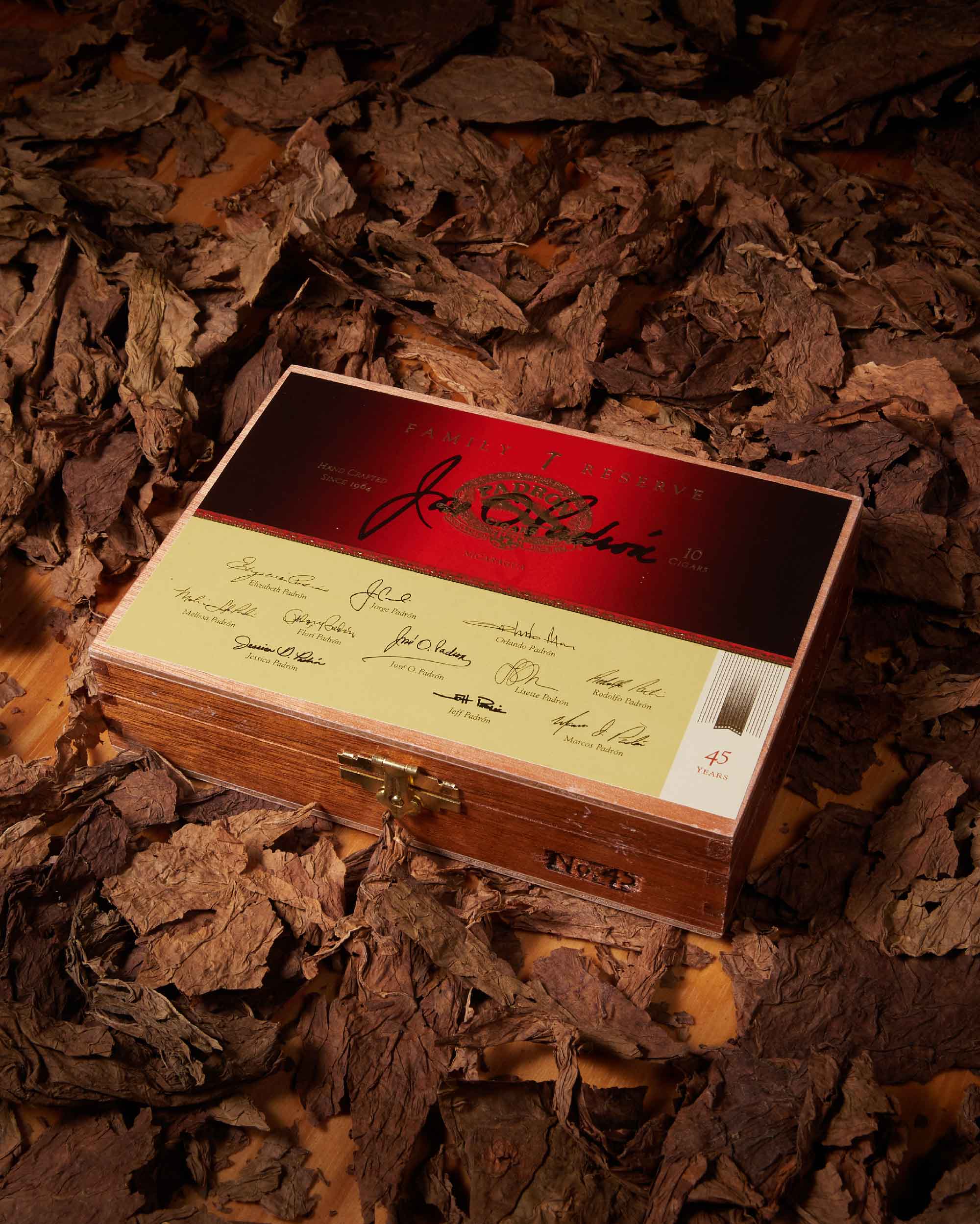 Padr??n Family Reserve 45 Natural