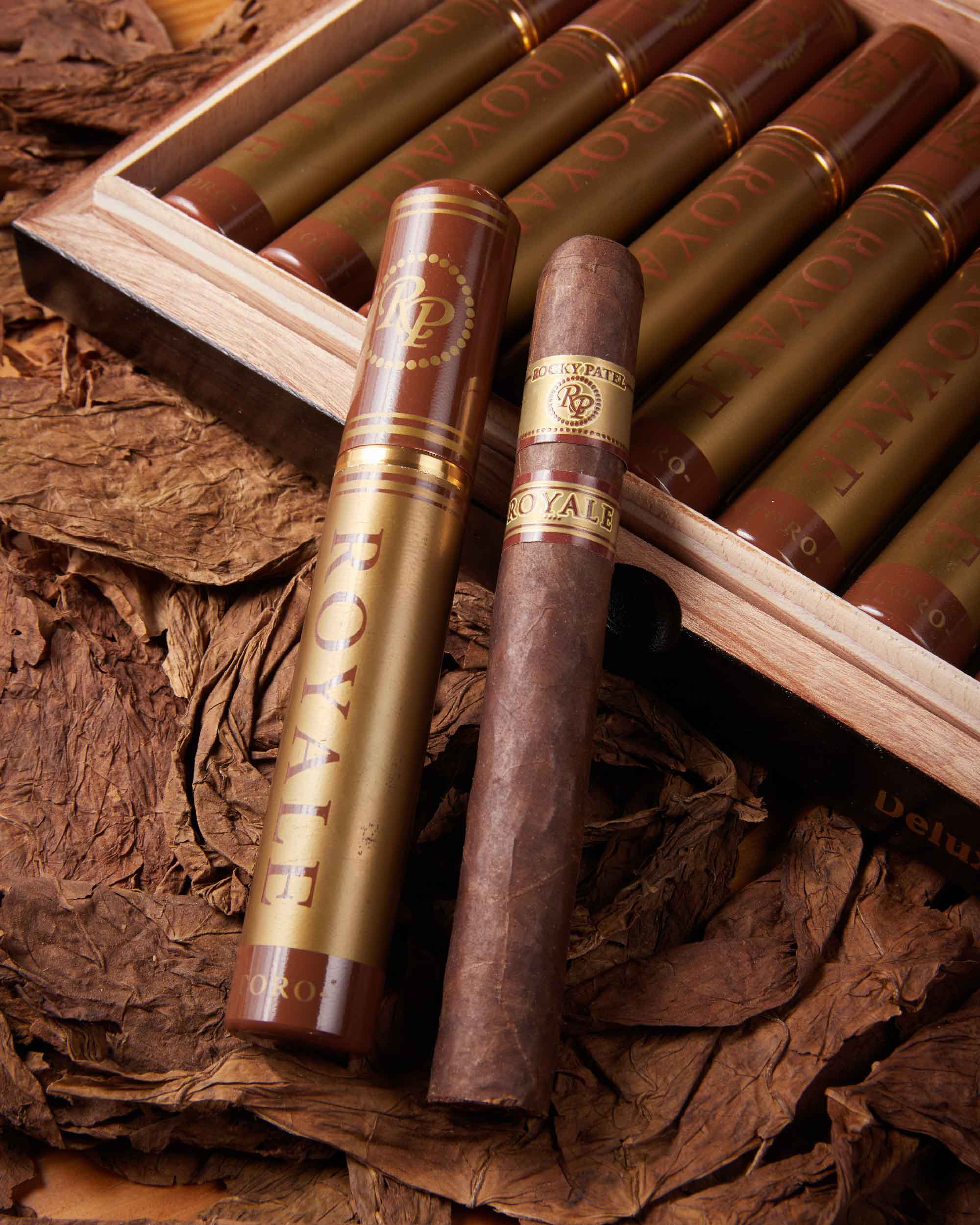 Rocky Patel Royale Toro Tubo Deluxe