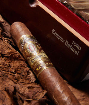 Alec Bradley Tempus Natural Toro
