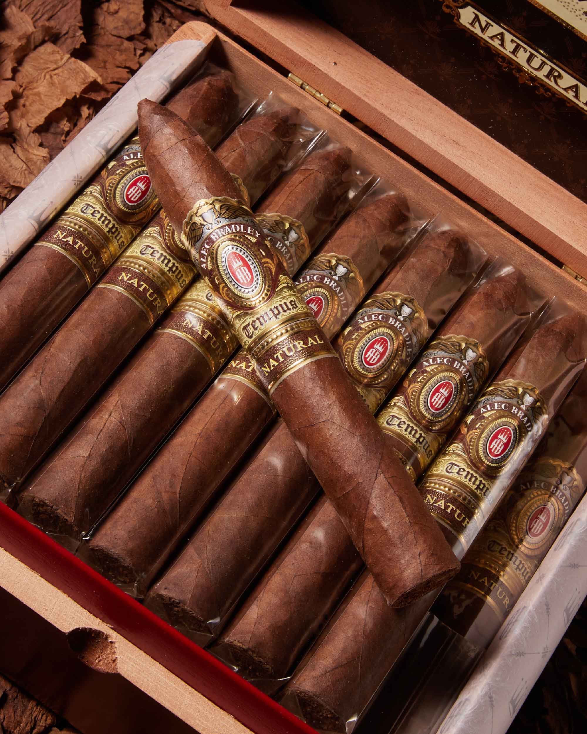 Alec Bradley Tempus Natural Torpedo