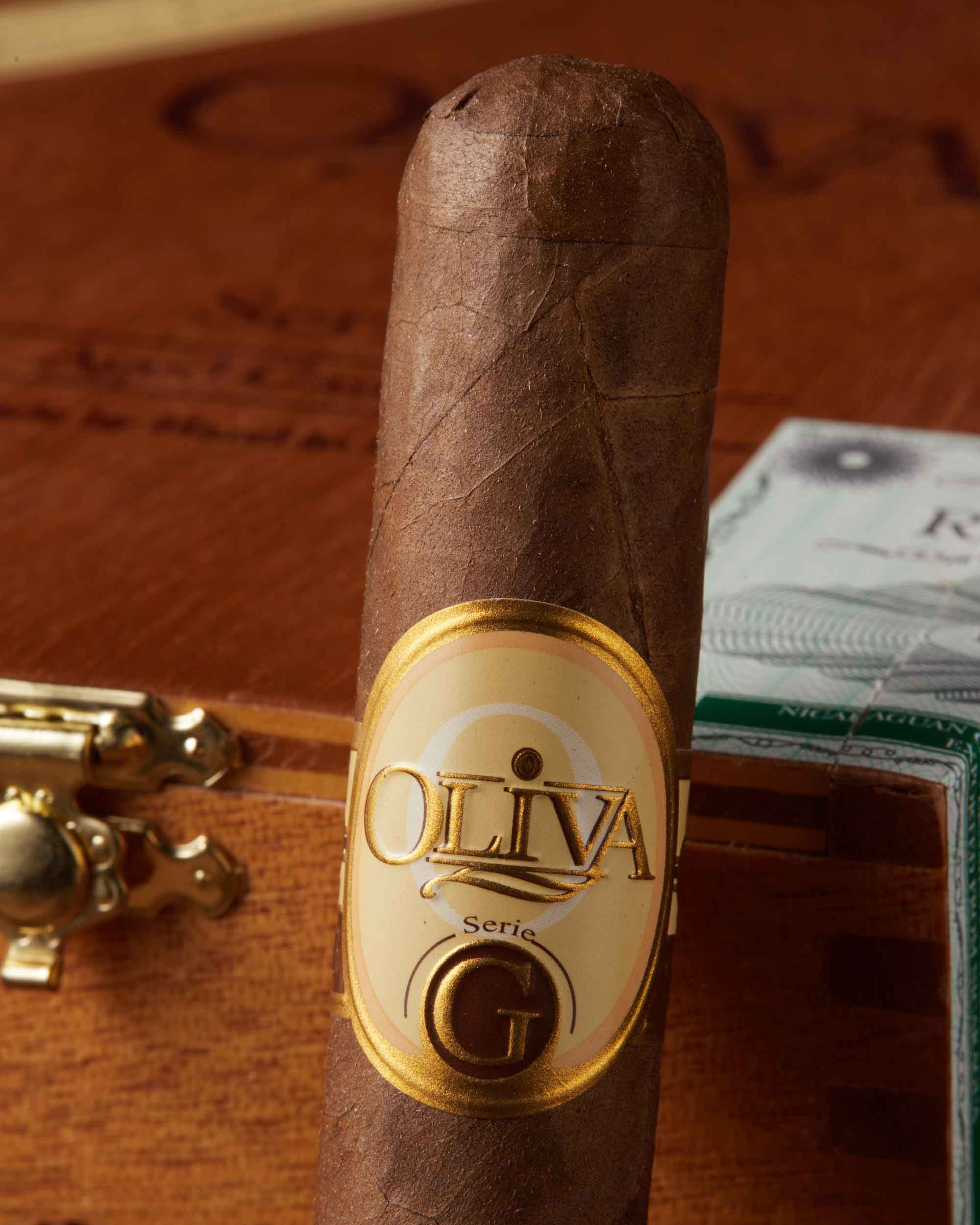 Oliva Serie G Aged Cameroon Toro