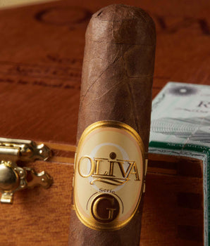 Oliva Serie G Aged Cameroon Toro